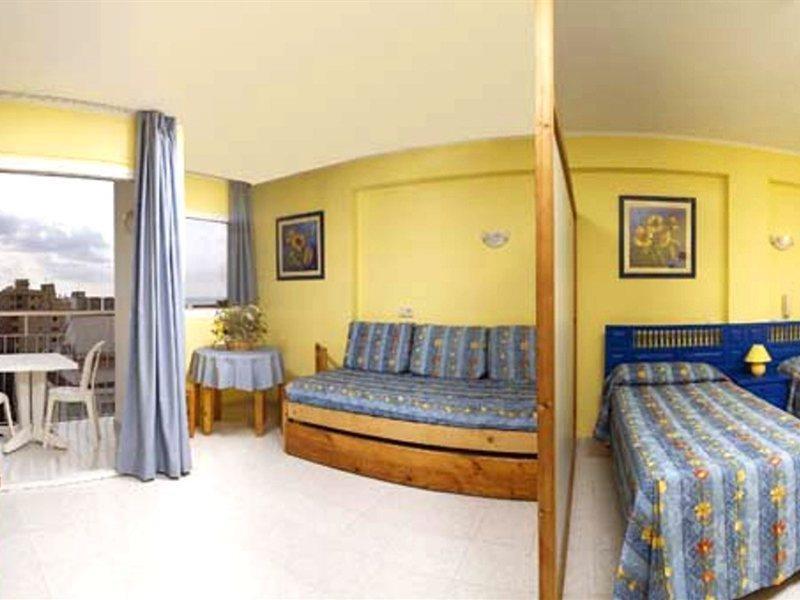 Hotel Apartamentos Vibra Central City - Adults Only San Antonio  Bagian luar foto