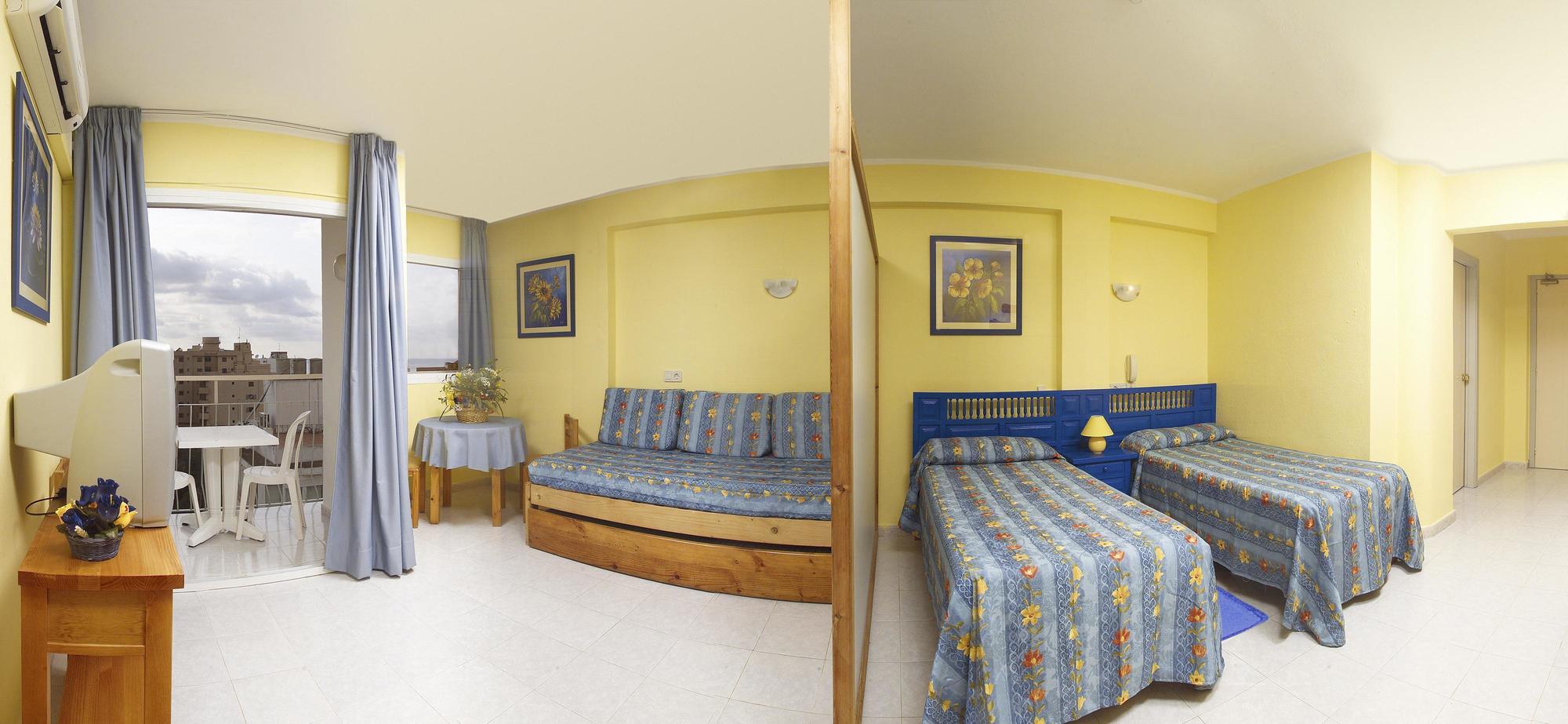 Hotel Apartamentos Vibra Central City - Adults Only San Antonio  Ruang foto