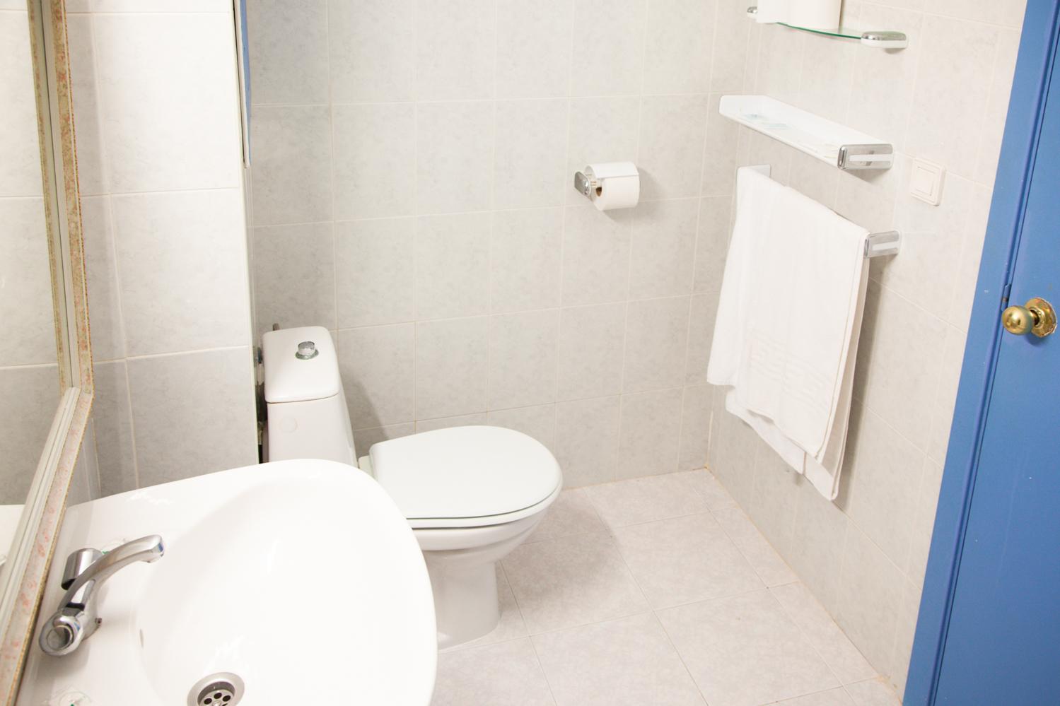 Hotel Apartamentos Vibra Central City - Adults Only San Antonio  Bagian luar foto